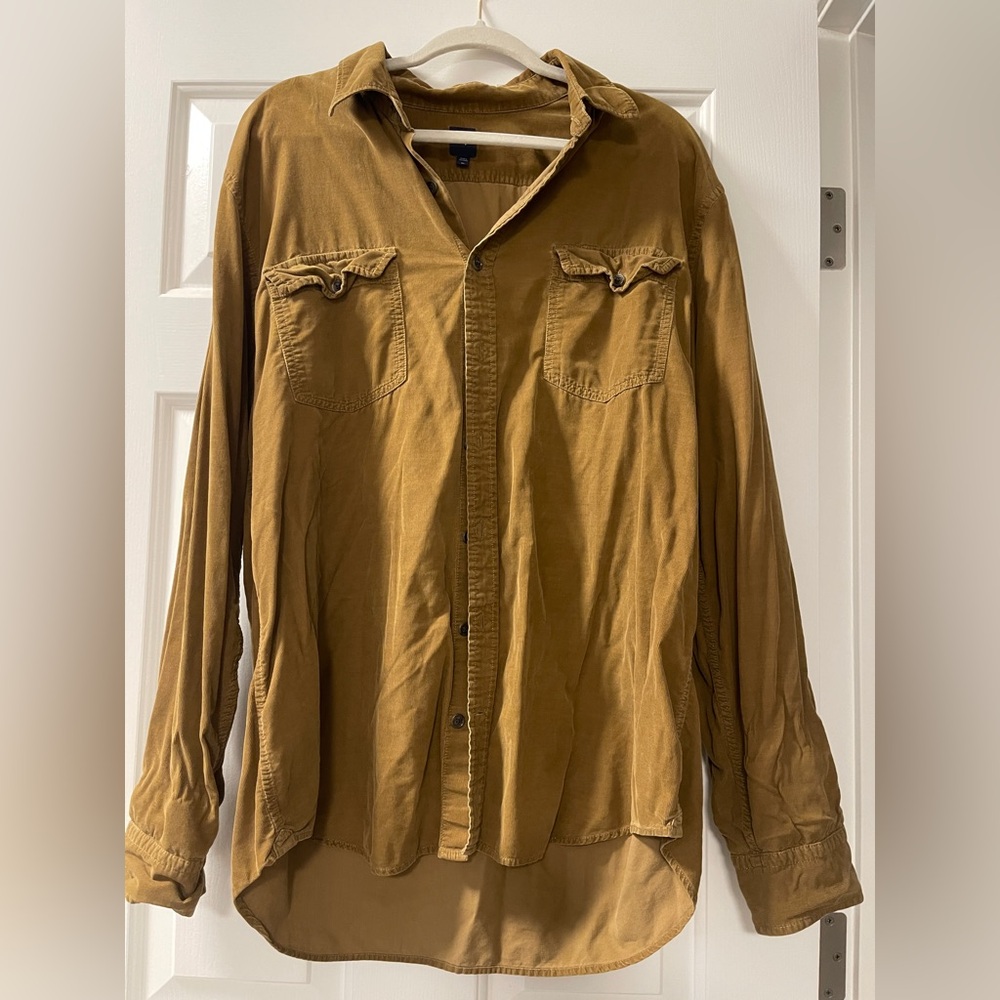 Men's Tan Shirt